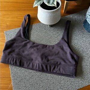 Vuori |  Daily Bra  |  Ribbed